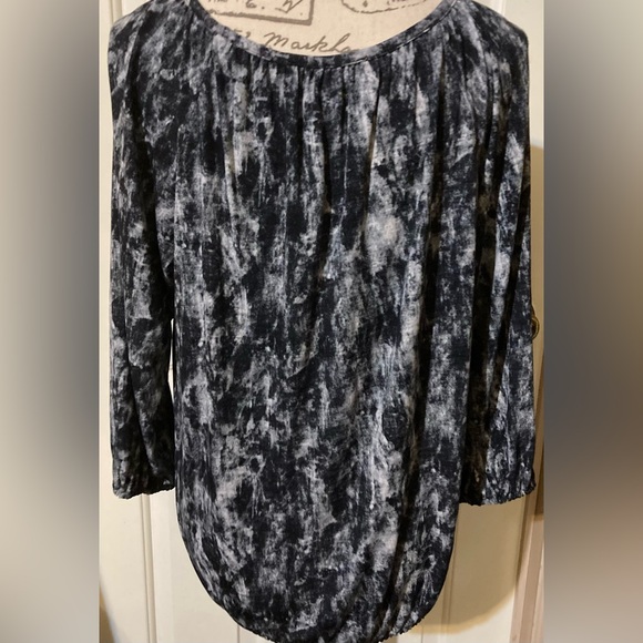 NWOT Ladies Size M Michael Kors Blouse - Picture 2 of 13